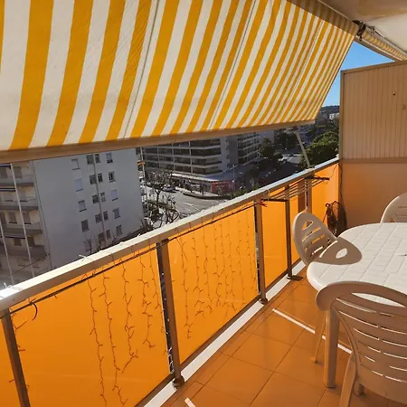 Arcoiris Apartment *